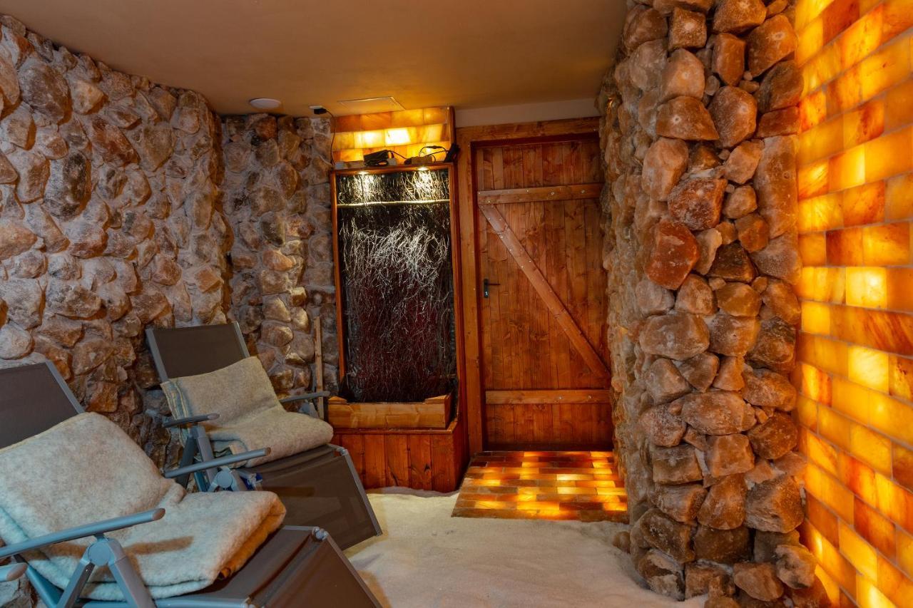 Hotel Kowalowe Skaly Spa&More à Jelenia Góra Extérieur photo