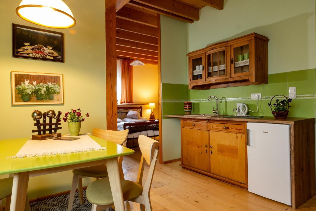 Hotel Kowalowe Skaly Spa&More à Jelenia Góra Extérieur photo